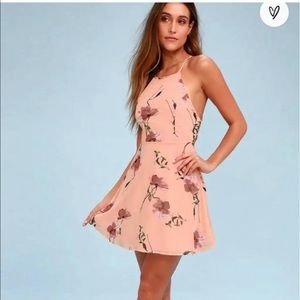 Lulu’s skater dress open criss cross back new!